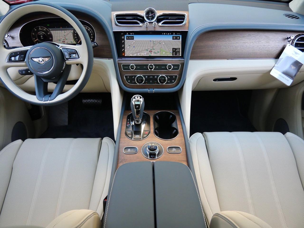 2025 Bentley Bentayga V8 Lawrence KS