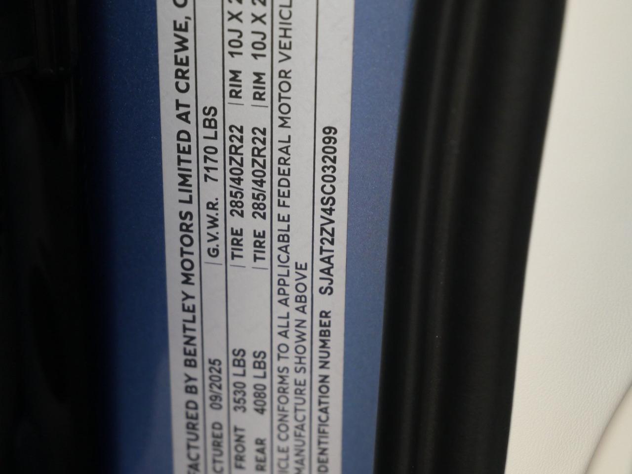 2025 Bentley Bentayga V8 Lawrence KS