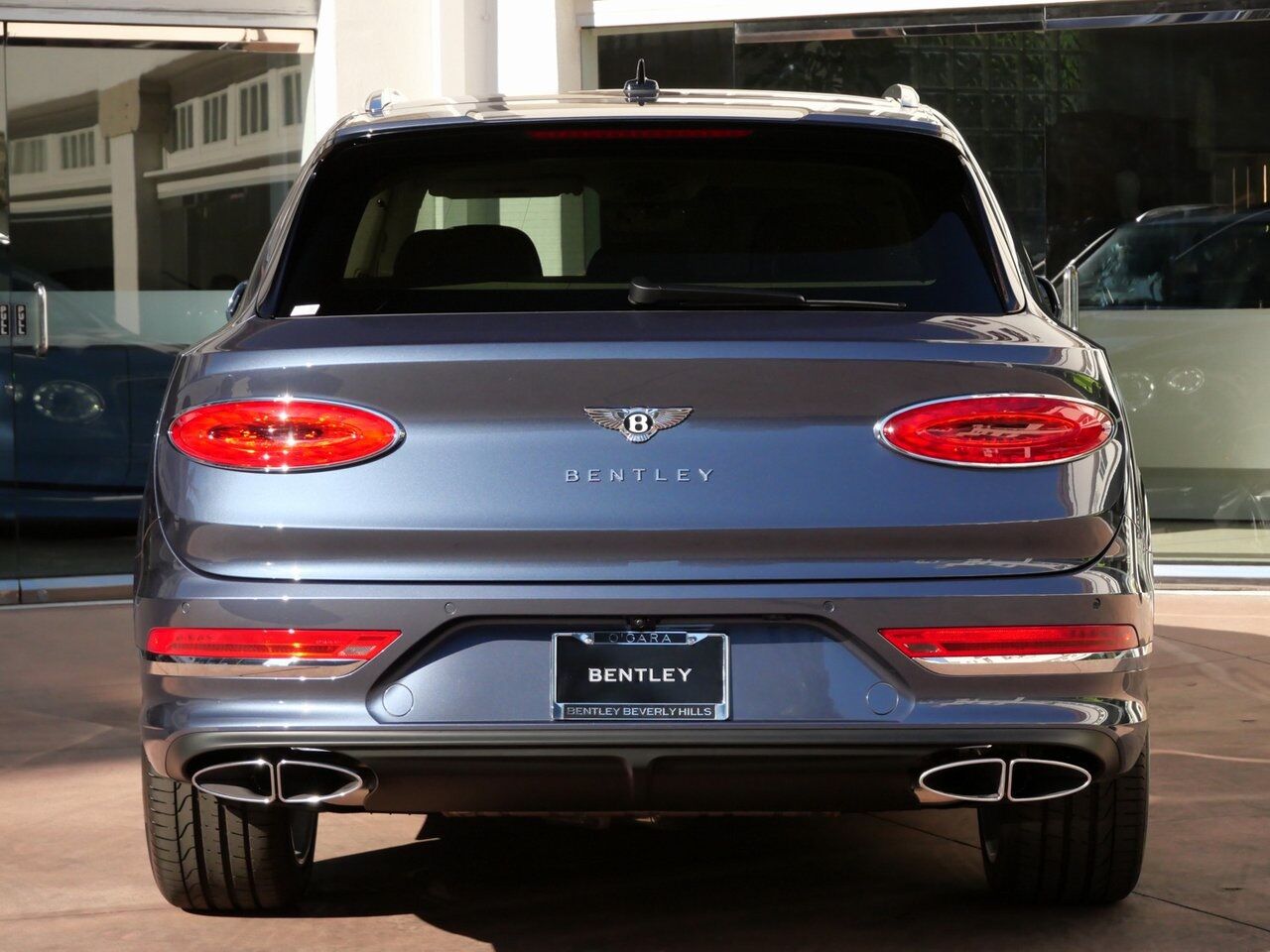 2025 Bentley Bentayga V8 Lawrence KS