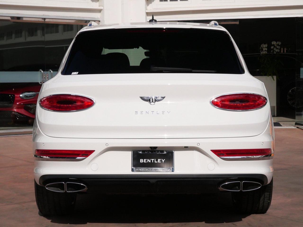 2025 Bentley Bentayga V8 V8 Lawrence KS