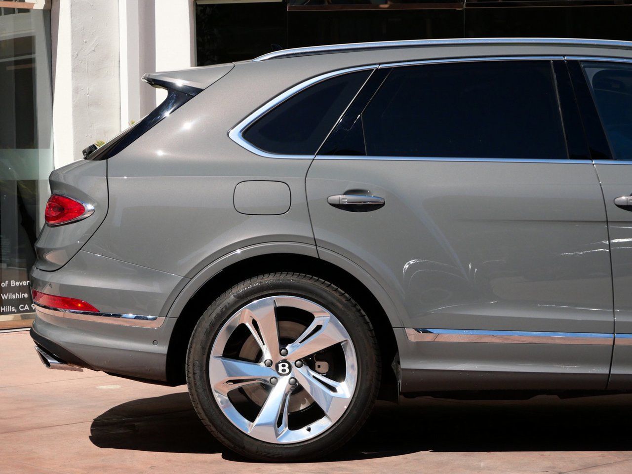 2025 Bentley Bentayga V8 V8 Lawrence KS