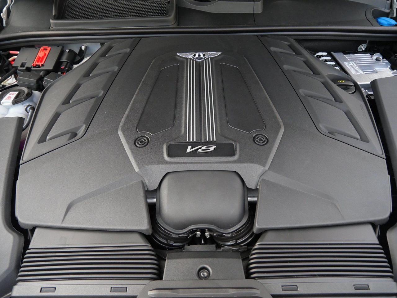 2025 Bentley Bentayga V8 V8 Lawrence KS