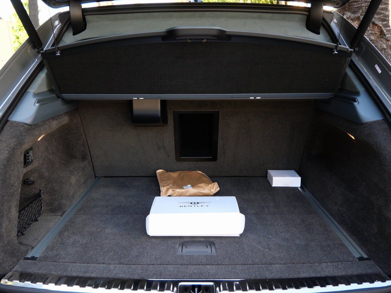 2025 Bentley Bentayga V8 V8 Lawrence KS