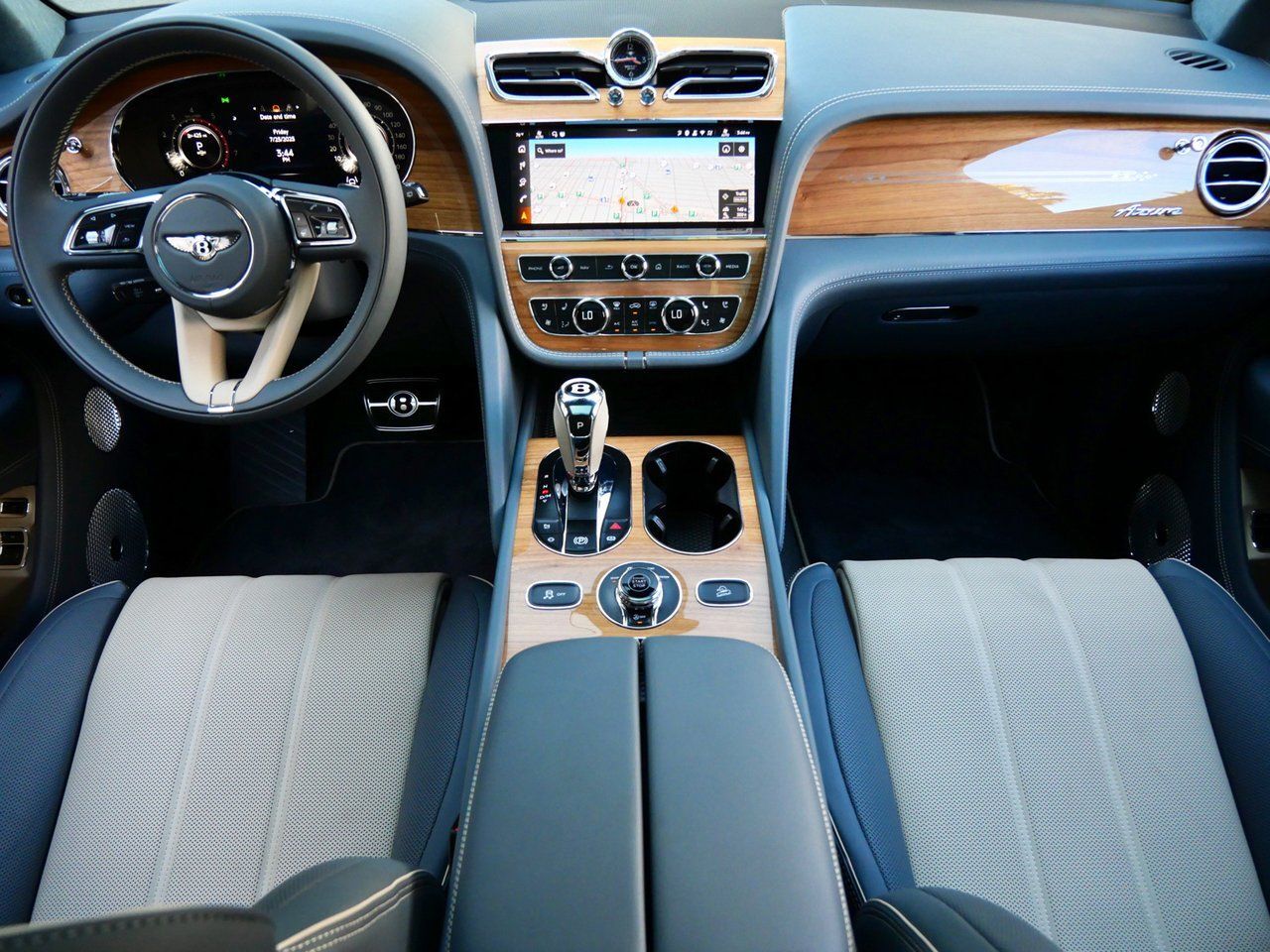 2025 Bentley Bentayga V8 V8 Lawrence KS