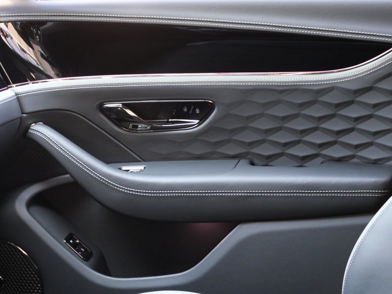 2025 Bentley Flying Spur Speed Lawrence KS