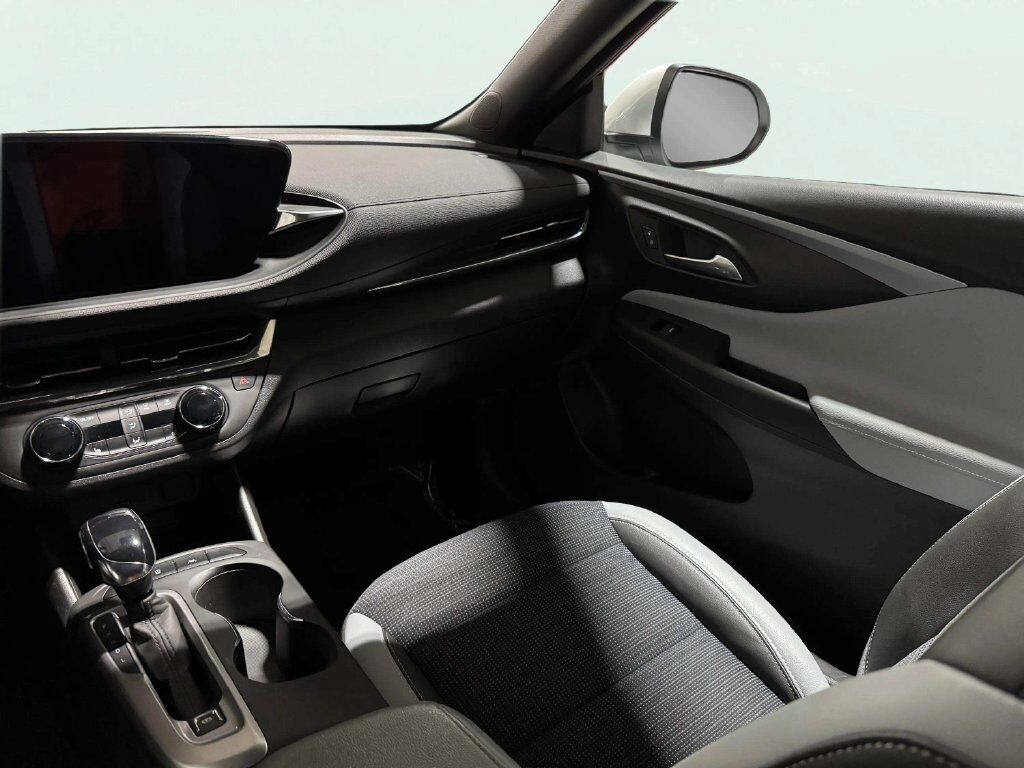 2025 Buick Envista Preferred w/Convenience Pkg San Clemente CA