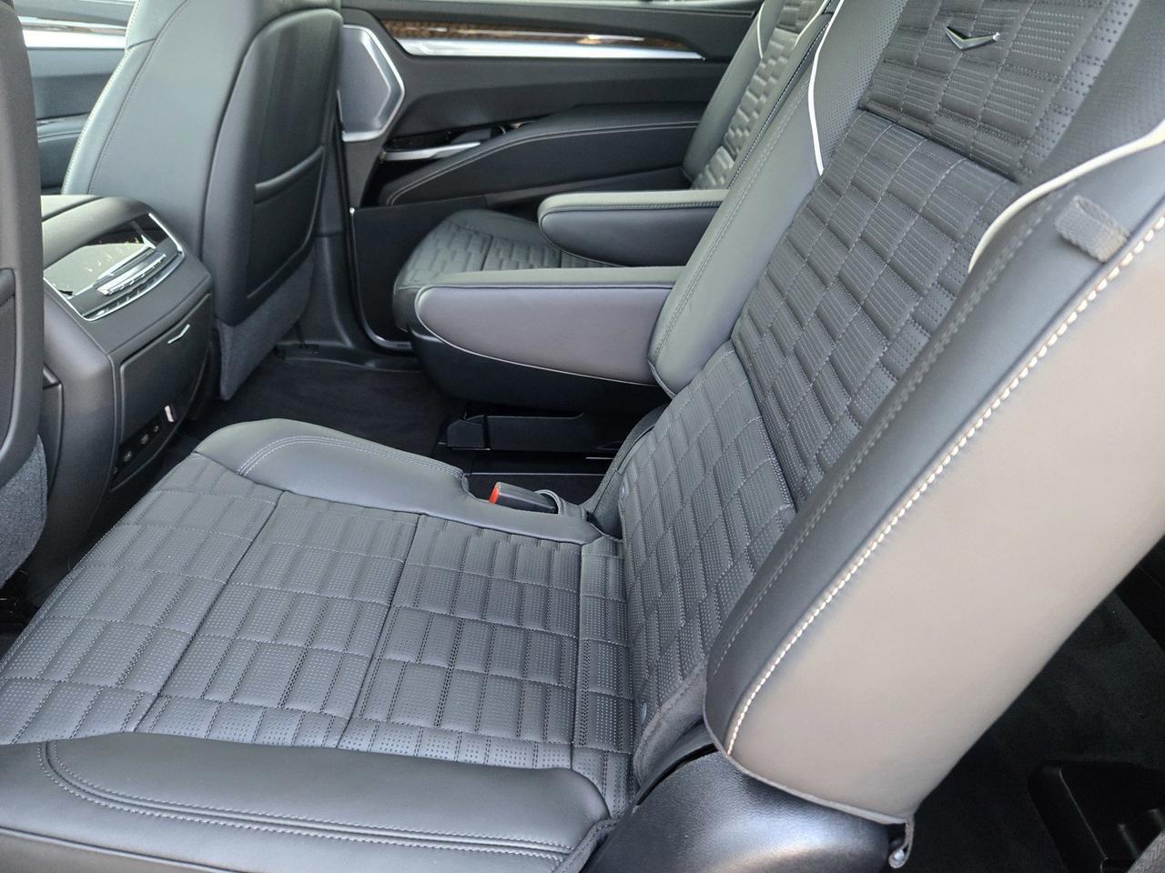 2025 Cadillac Escalade 4WD Sport Platinum Roseville CA
