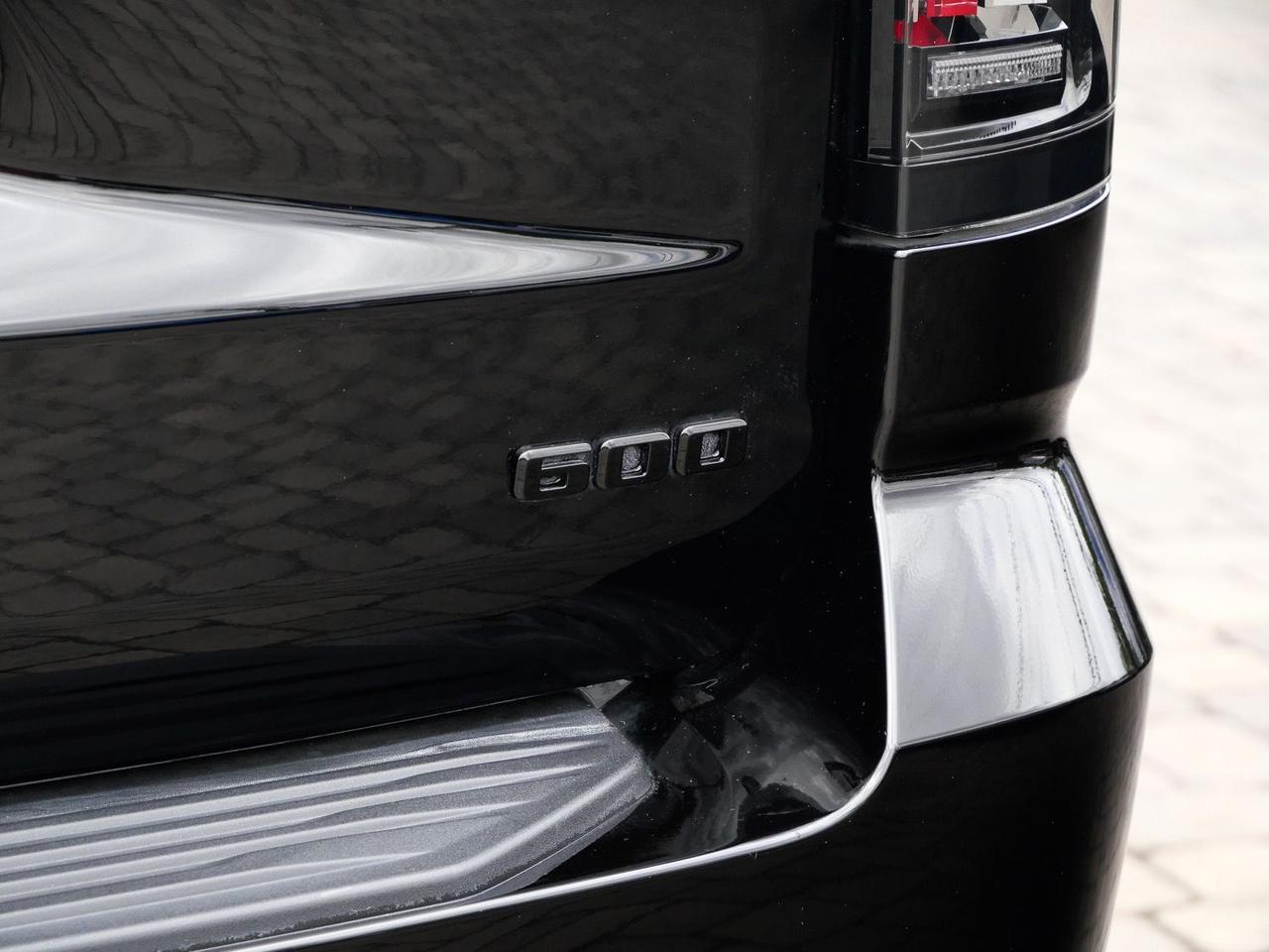 2025 Cadillac Escalade Sport Platinum Sport Platinum Lawrence KS