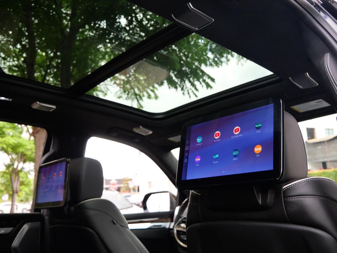 2025 Cadillac Escalade Sport Platinum Sport Platinum Lawrence KS