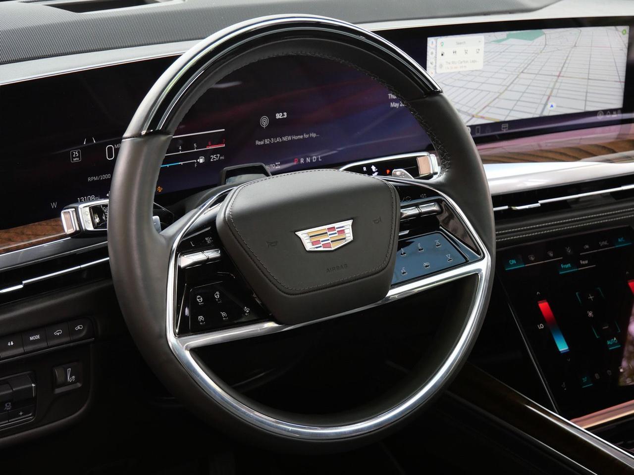 2025 Cadillac Escalade Sport Platinum Sport Platinum Lawrence KS
