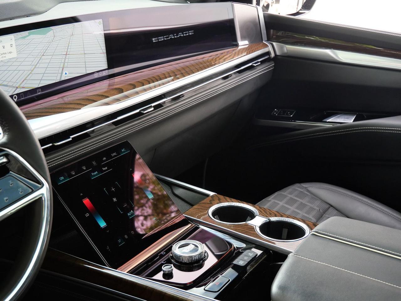 2025 Cadillac Escalade Sport Platinum Sport Platinum Lawrence KS