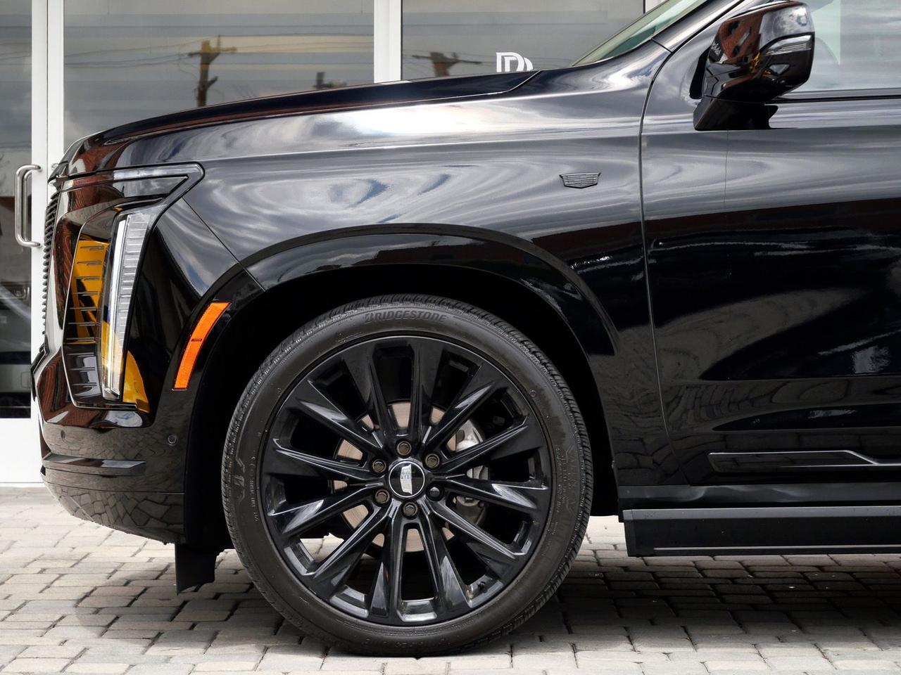 2025 Cadillac Escalade Sport Platinum Sport Platinum Lawrence KS