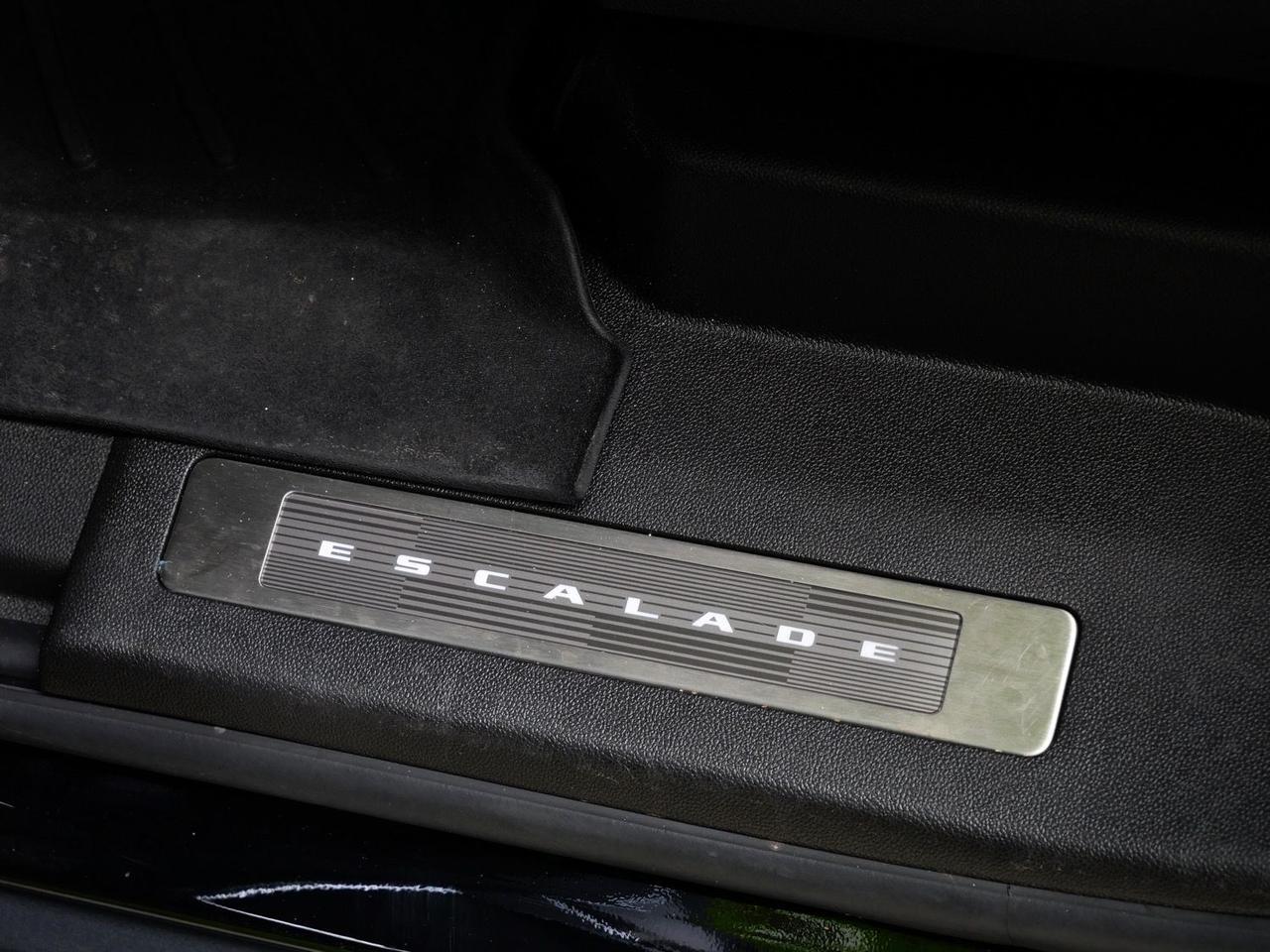 2025 Cadillac Escalade Sport Platinum Sport Platinum Lawrence KS
