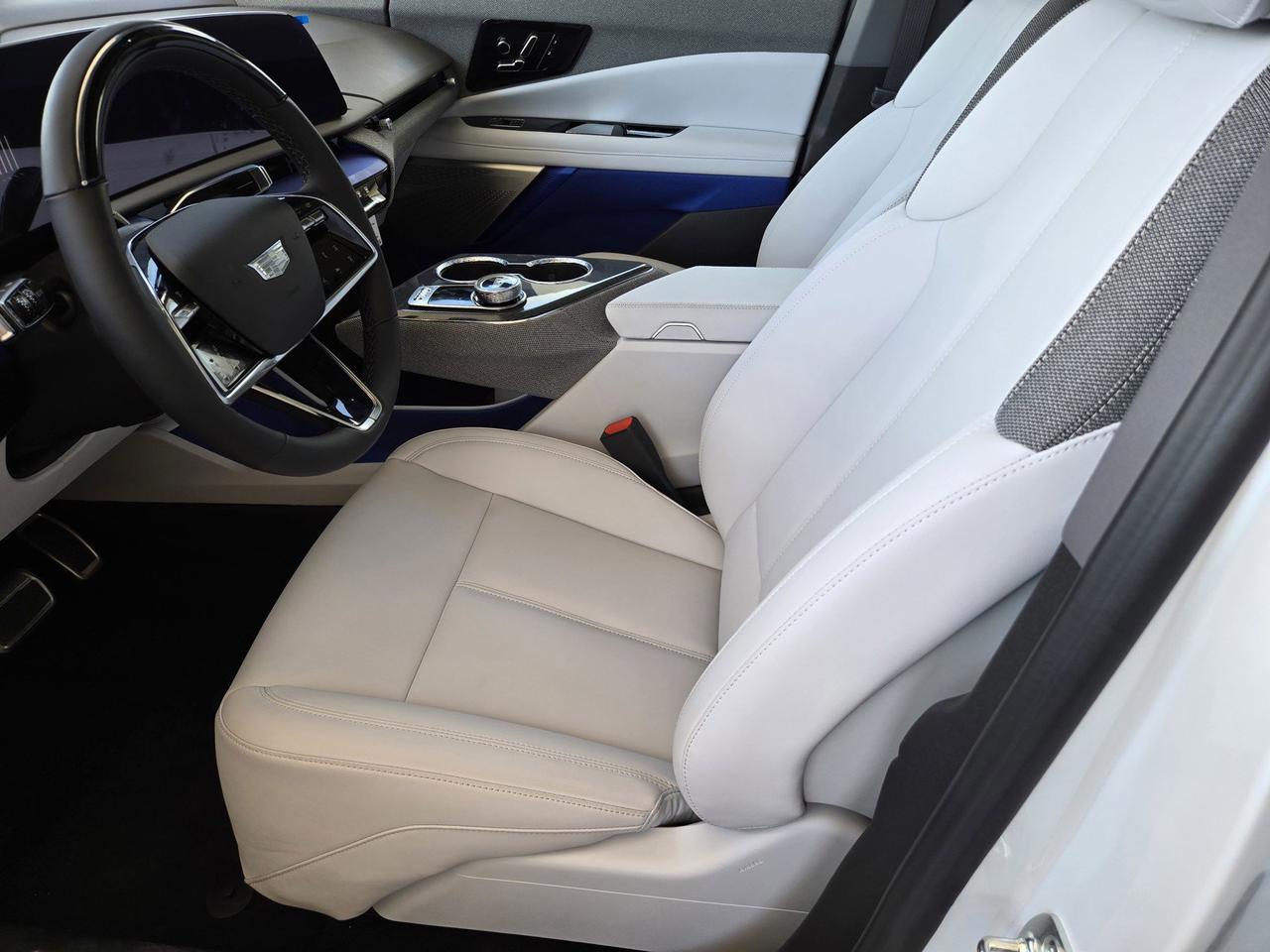 2025 Cadillac OPTIQ Sport Roseville CA