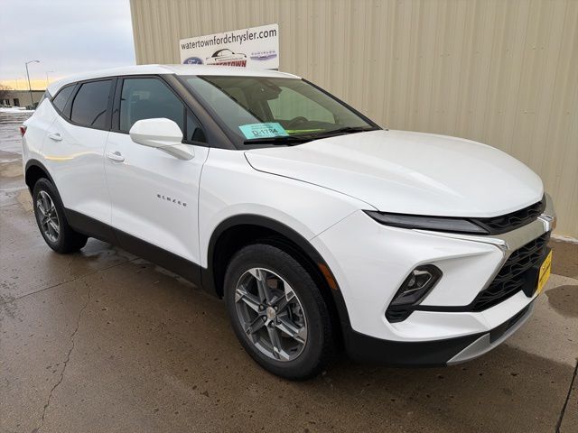 2025 Chevrolet Blazer LT Watertown SD 2025 Chevrolet Blazer LT Watertown SD