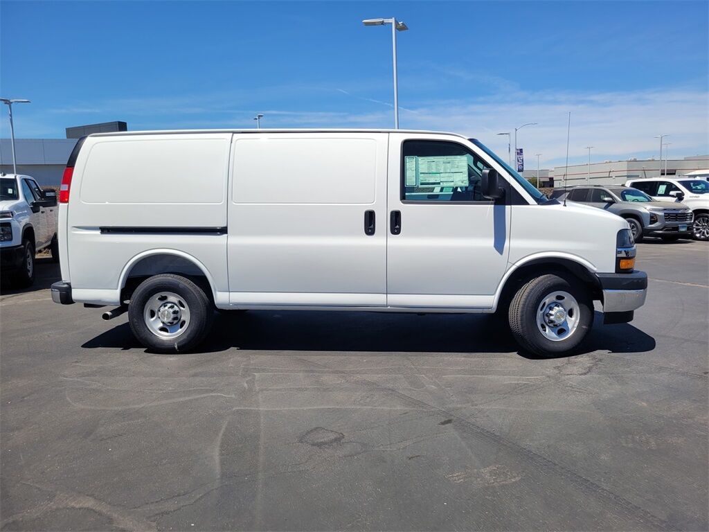 2025 Chevrolet Express 2500 Work Van Roseville CA