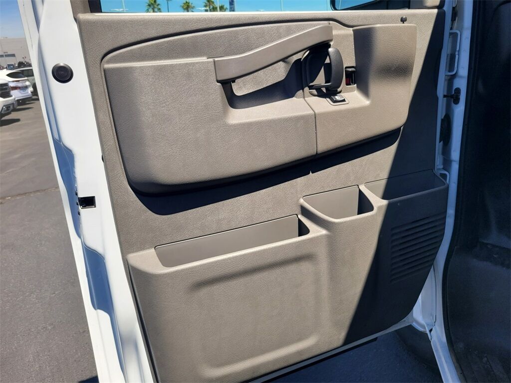 2025 Chevrolet Express 2500 Work Van Roseville CA