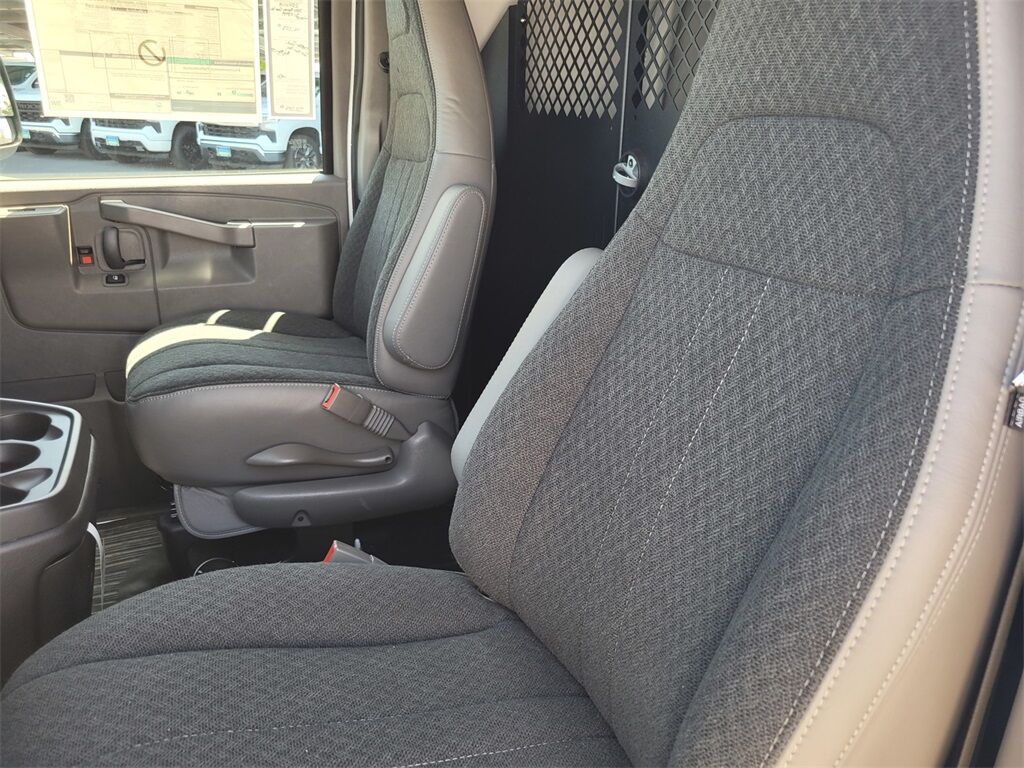 2025 Chevrolet Express 2500 Work Van Roseville CA