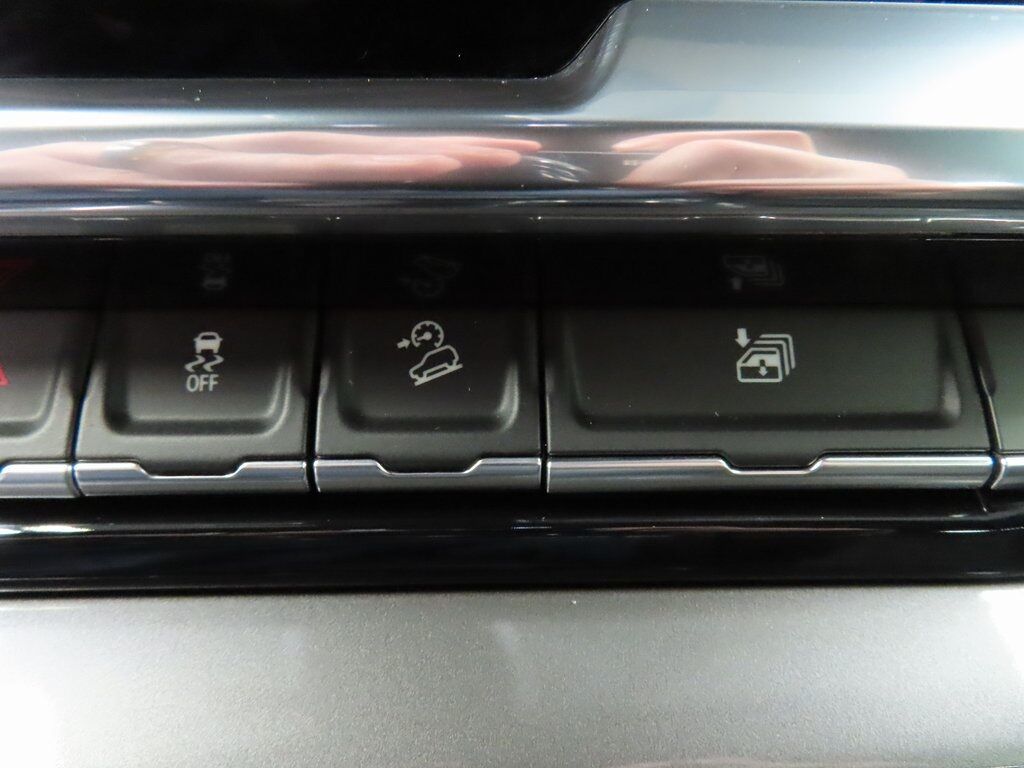 2025 Chevrolet Silverado 1500 4x4 Crew Cab High Country Fond du Lac WI 2025 Chevrolet Silverado 1500 4x4 Crew Cab High Country Fond du Lac WI