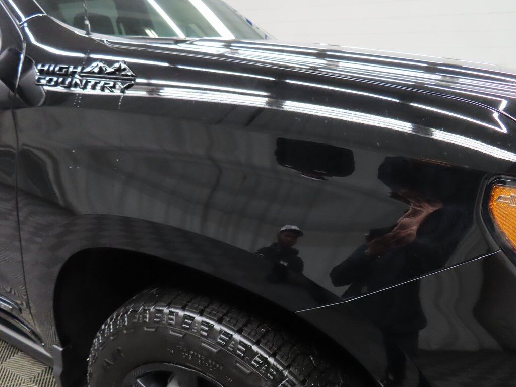 2025 Chevrolet Silverado 1500 4x4 Crew Cab High Country Fond du Lac WI 2025 Chevrolet Silverado 1500 4x4 Crew Cab High Country Fond du Lac WI