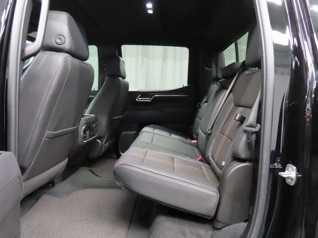 2025 Chevrolet Silverado 1500 4x4 Crew Cab High Country Fond du Lac WI 2025 Chevrolet Silverado 1500 4x4 Crew Cab High Country Fond du Lac WI