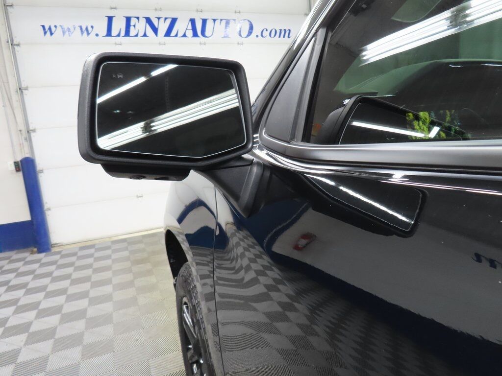 2025 Chevrolet Silverado 1500 4x4 Crew Cab High Country Fond du Lac WI 2025 Chevrolet Silverado 1500 4x4 Crew Cab High Country Fond du Lac WI