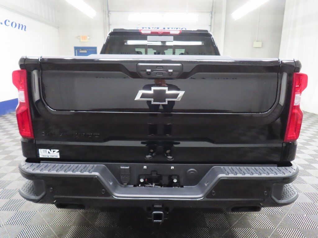 2025 Chevrolet Silverado 1500 4x4 Crew Cab High Country Fond du Lac WI 2025 Chevrolet Silverado 1500 4x4 Crew Cab High Country Fond du Lac WI
