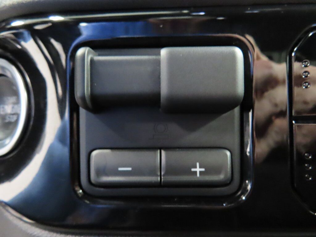 2025 Chevrolet Silverado 1500 4x4 Crew Cab LT Fond du Lac WI 2025 Chevrolet Silverado 1500 4x4 Crew Cab LT Fond du Lac WI