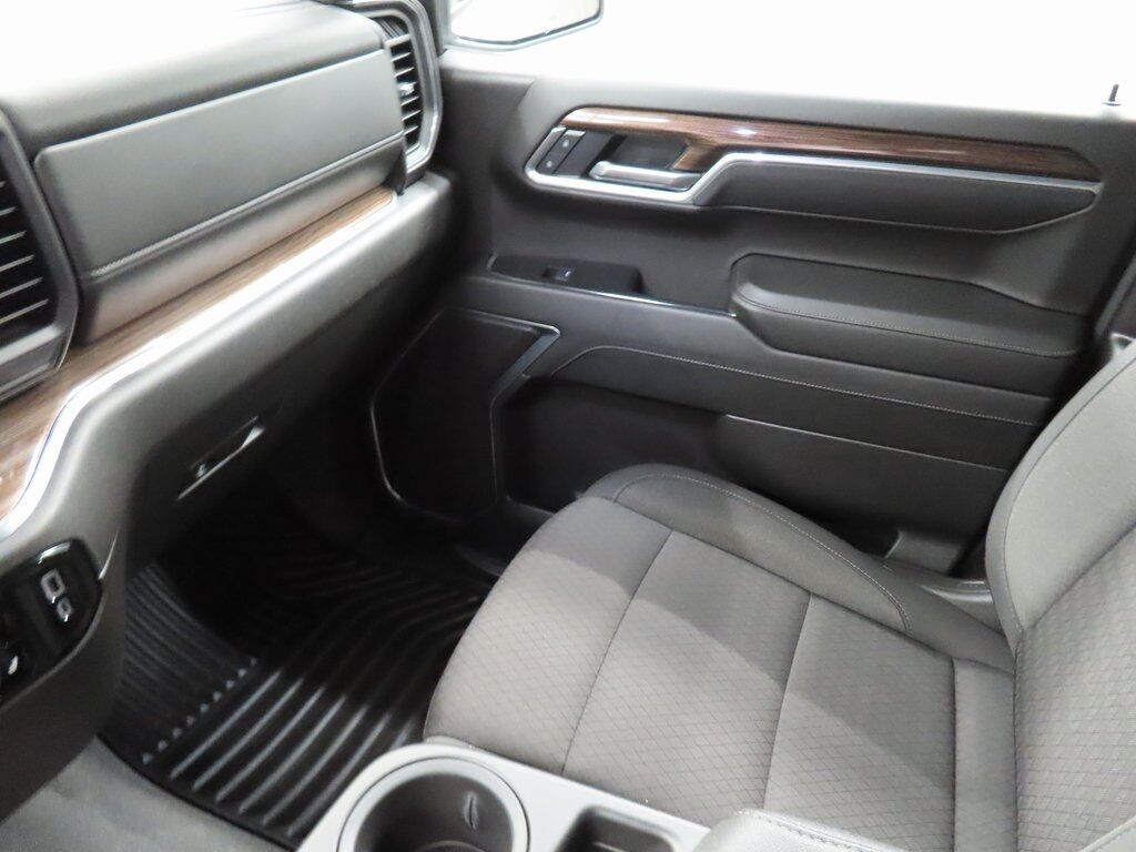 2025 Chevrolet Silverado 1500 4x4 Crew Cab LT Fond du Lac WI 2025 Chevrolet Silverado 1500 4x4 Crew Cab LT Fond du Lac WI