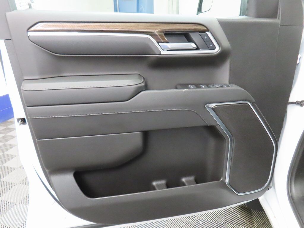 2025 Chevrolet Silverado 1500 4x4 Crew Cab LT Fond du Lac WI 2025 Chevrolet Silverado 1500 4x4 Crew Cab LT Fond du Lac WI