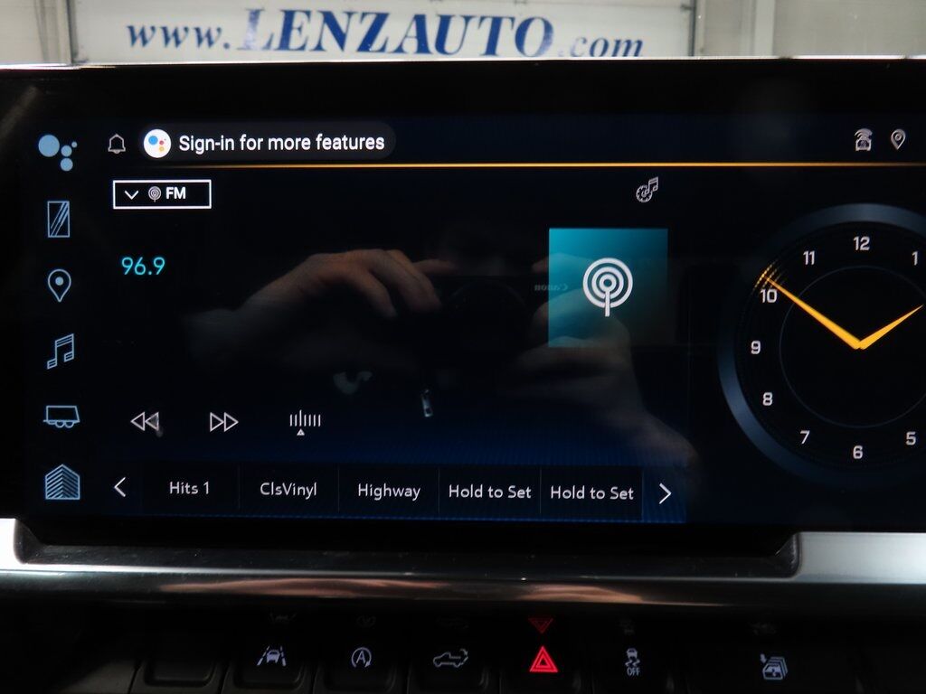 2025 Chevrolet Silverado 1500 4x4 Crew Cab LT Fond du Lac WI 2025 Chevrolet Silverado 1500 4x4 Crew Cab LT Fond du Lac WI