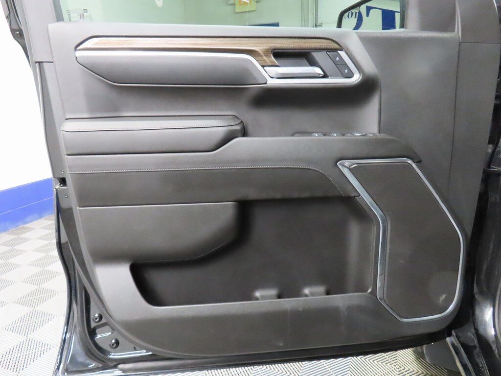 2025 Chevrolet Silverado 1500 4x4 Crew Cab LT Fond du Lac WI 2025 Chevrolet Silverado 1500 4x4 Crew Cab LT Fond du Lac WI