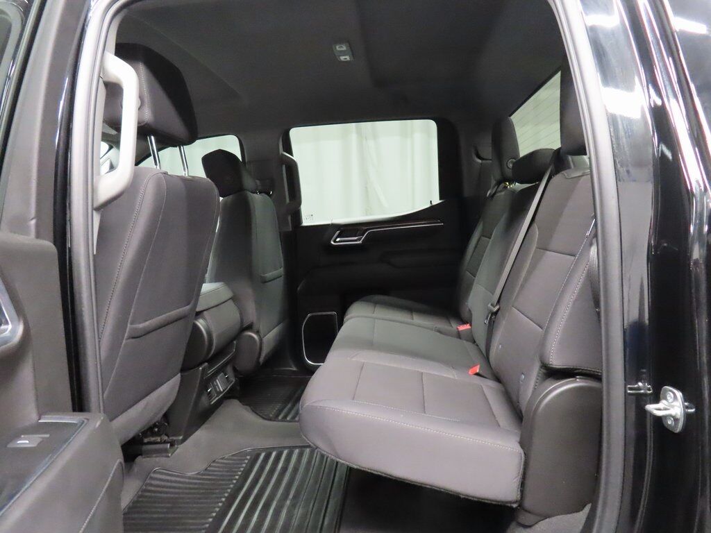 2025 Chevrolet Silverado 1500 4x4 Crew Cab LT Fond du Lac WI 2025 Chevrolet Silverado 1500 4x4 Crew Cab LT Fond du Lac WI