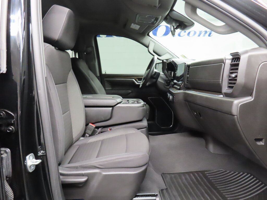 2025 Chevrolet Silverado 1500 4x4 Crew Cab LT Fond du Lac WI 2025 Chevrolet Silverado 1500 4x4 Crew Cab LT Fond du Lac WI