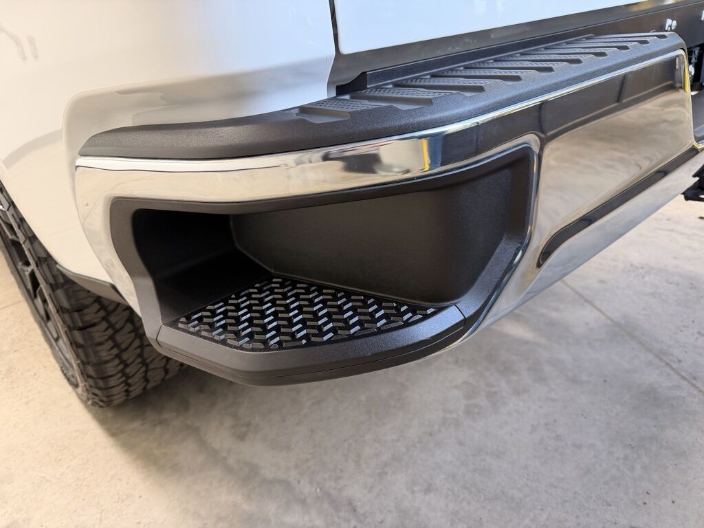 2025 Chevrolet Silverado 1500 4x4 Crew Cab LT Minocqua WI 2025 Chevrolet Silverado 1500 4x4 Crew Cab LT Minocqua WI