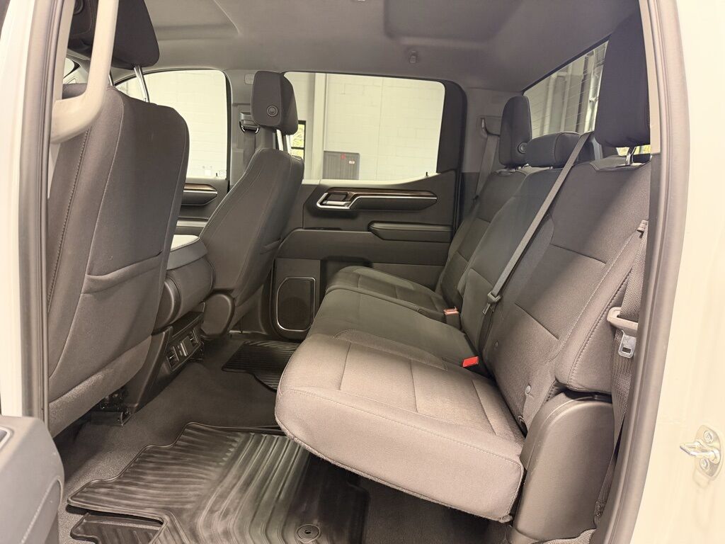 2025 Chevrolet Silverado 1500 4x4 Crew Cab LT Minocqua WI 2025 Chevrolet Silverado 1500 4x4 Crew Cab LT Minocqua WI