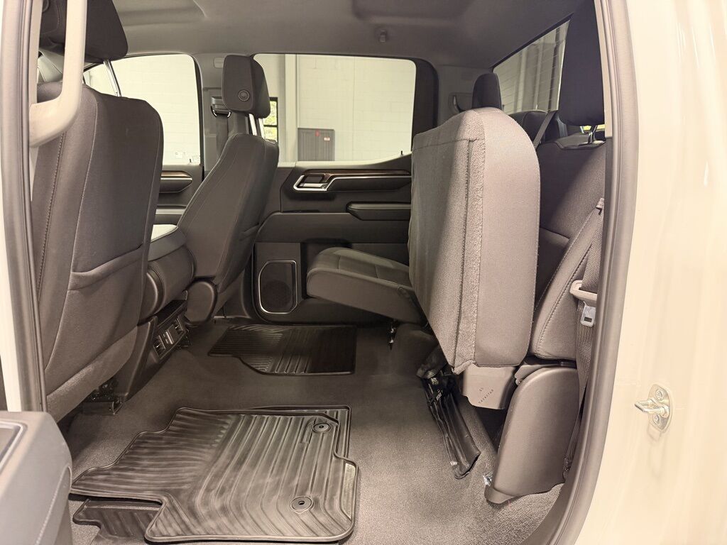 2025 Chevrolet Silverado 1500 4x4 Crew Cab LT Minocqua WI 2025 Chevrolet Silverado 1500 4x4 Crew Cab LT Minocqua WI