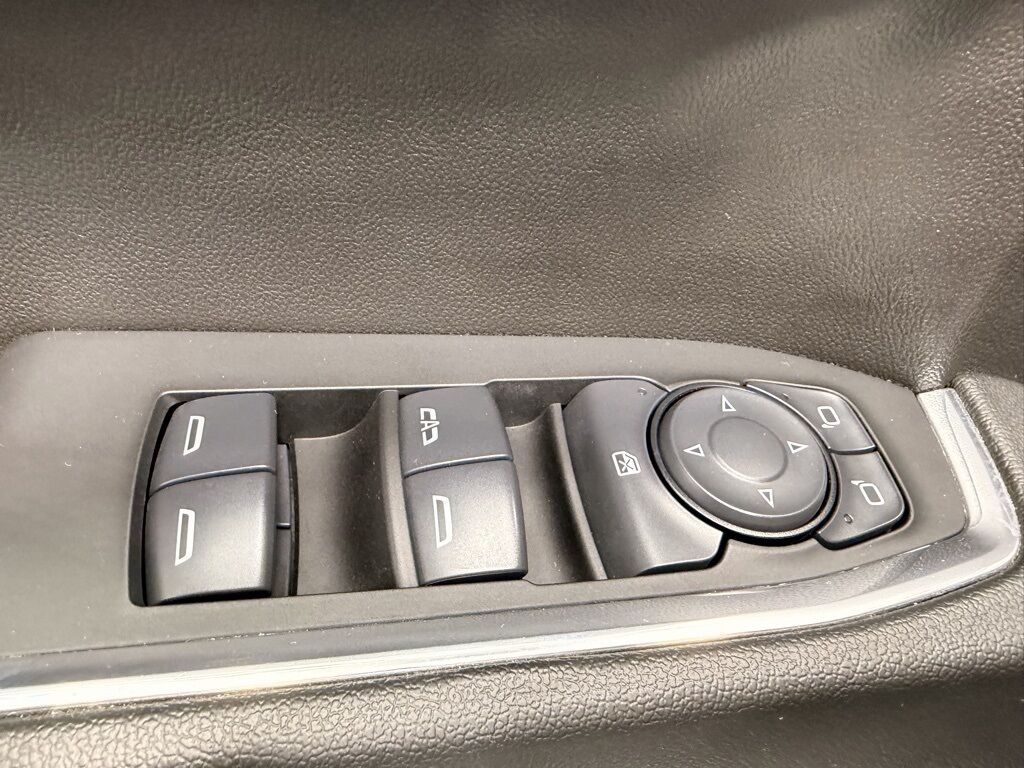 2025 Chevrolet Silverado 1500 4x4 Crew Cab LT Minocqua WI 2025 Chevrolet Silverado 1500 4x4 Crew Cab LT Minocqua WI