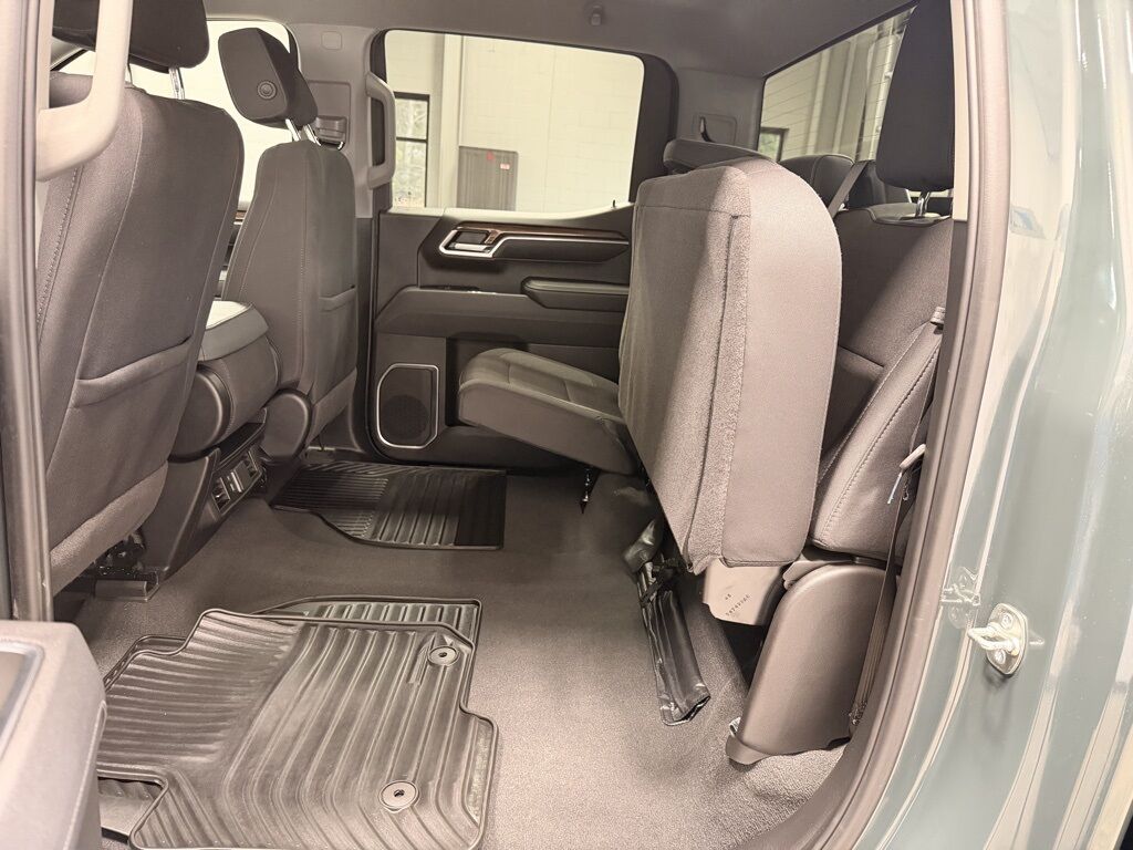 2025 Chevrolet Silverado 1500 4x4 Crew Cab LT Minocqua WI 2025 Chevrolet Silverado 1500 4x4 Crew Cab LT Minocqua WI