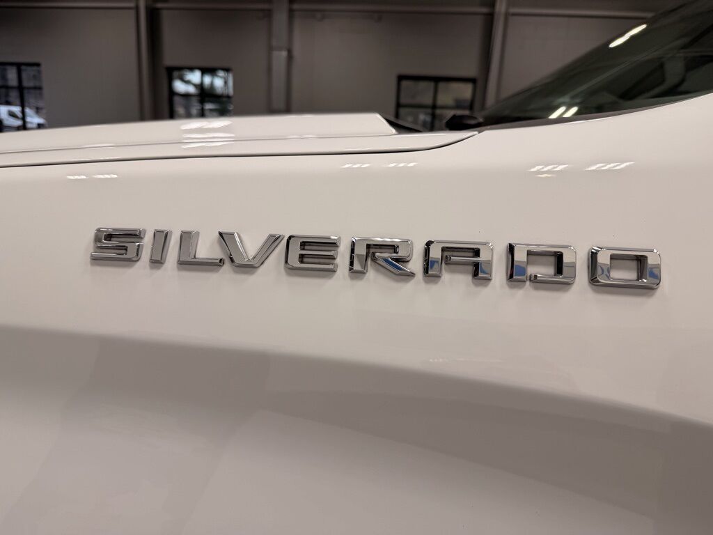 2025 Chevrolet Silverado 1500 4x4 Crew Cab LT Minocqua WI 2025 Chevrolet Silverado 1500 4x4 Crew Cab LT Minocqua WI