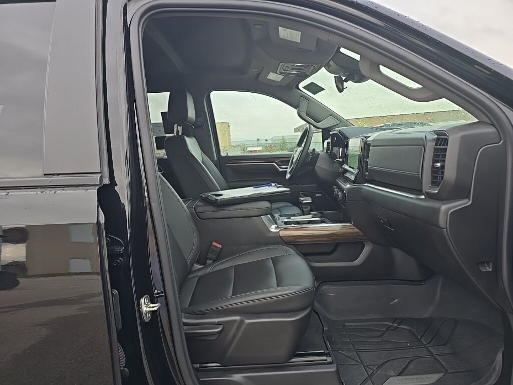 2025 Chevrolet Silverado 1500 4x4 Crew Cab RST Fond du Lac WI 2025 Chevrolet Silverado 1500 4x4 Crew Cab RST Fond du Lac WI