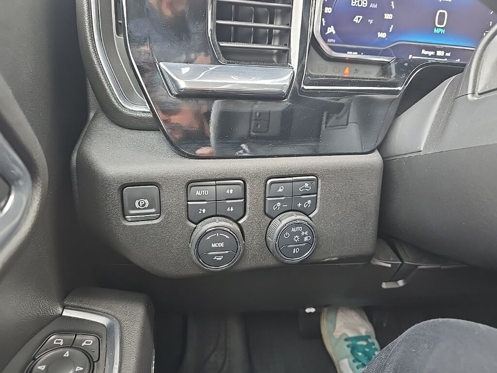 2025 Chevrolet Silverado 1500 4x4 Crew Cab RST Fond du Lac WI 2025 Chevrolet Silverado 1500 4x4 Crew Cab RST Fond du Lac WI