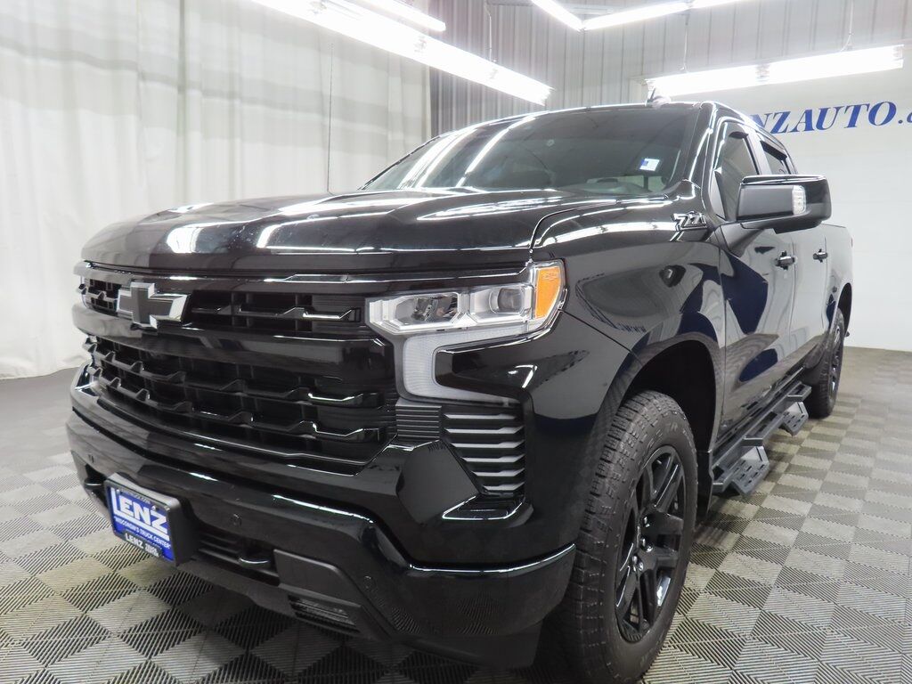 2025 Chevrolet Silverado 1500 4x4 Crew Cab RST Fond du Lac WI 2025 Chevrolet Silverado 1500 4x4 Crew Cab RST Fond du Lac WI
