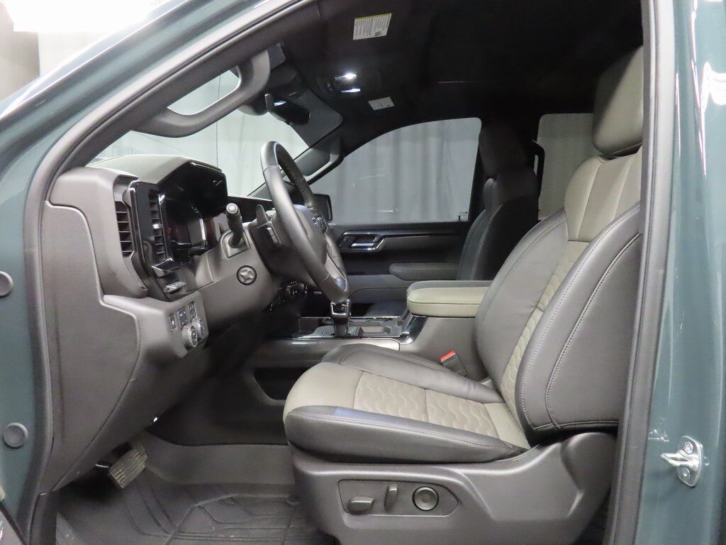 2025 Chevrolet Silverado 1500 4x4 Crew Cab ZR2 Fond du Lac WI 2025 Chevrolet Silverado 1500 4x4 Crew Cab ZR2 Fond du Lac WI