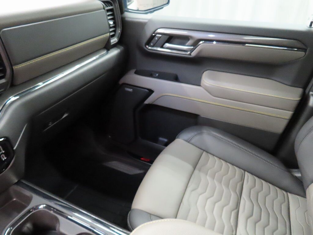 2025 Chevrolet Silverado 1500 4x4 Crew Cab ZR2 Fond du Lac WI 2025 Chevrolet Silverado 1500 4x4 Crew Cab ZR2 Fond du Lac WI