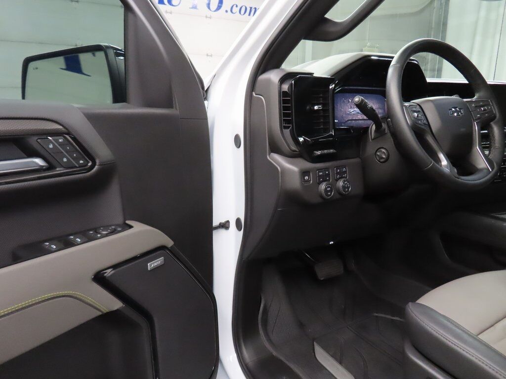 2025 Chevrolet Silverado 1500 4x4 Crew Cab ZR2 Fond du Lac WI 2025 Chevrolet Silverado 1500 4x4 Crew Cab ZR2 Fond du Lac WI