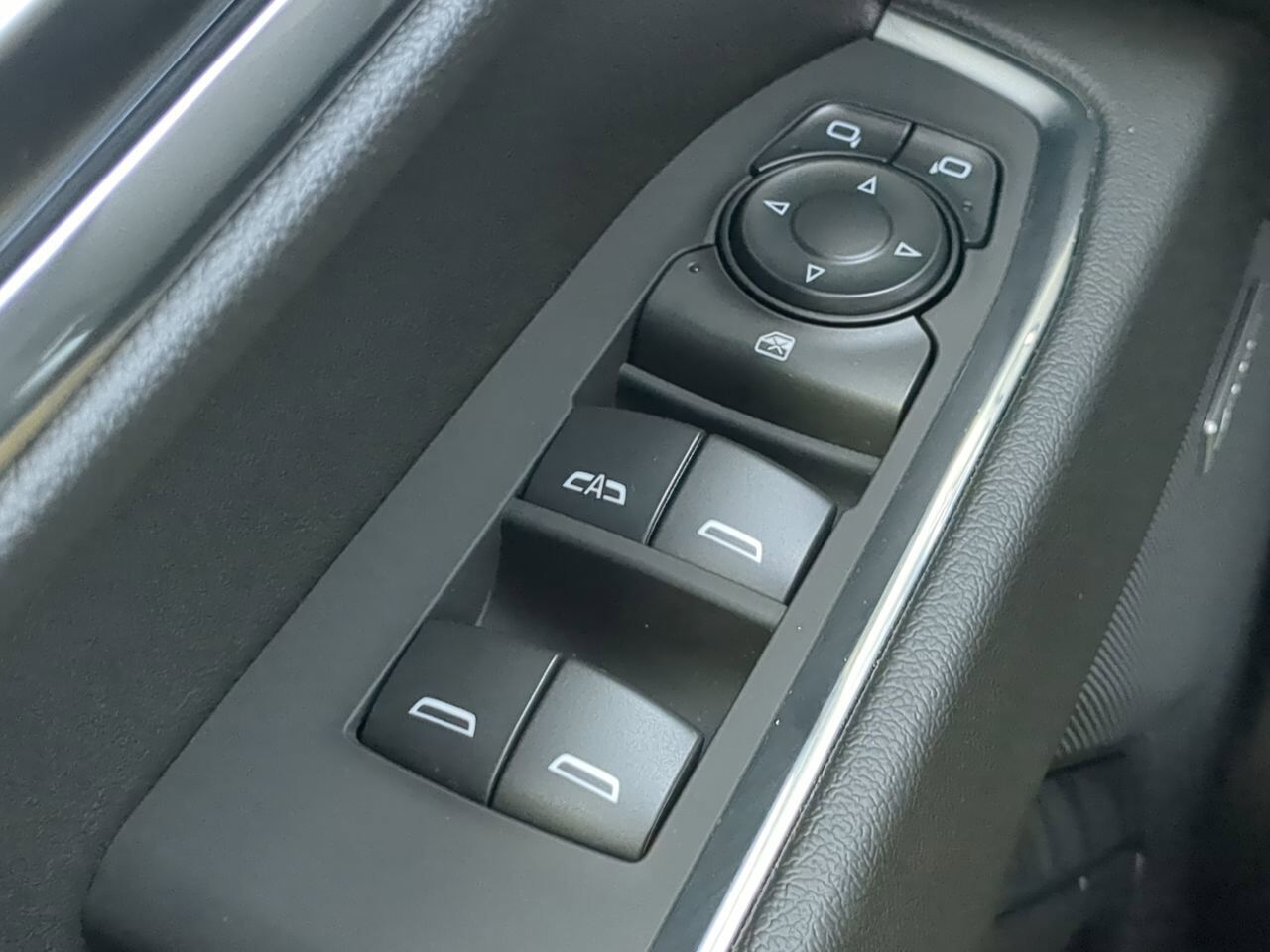 2025 Chevrolet Silverado 1500 LT Trail Boss Appleton WI