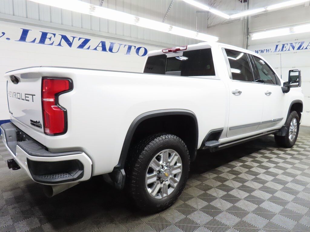 2025 Chevrolet Silverado 2500HD 4x4 Crew Cab High Country Fond du Lac WI