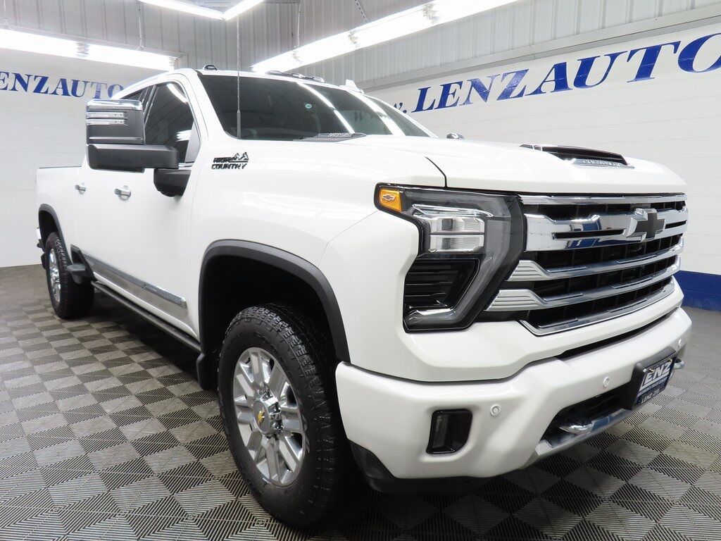 2025 Chevrolet Silverado 2500HD 4x4 Crew Cab High Country Fond du Lac WI