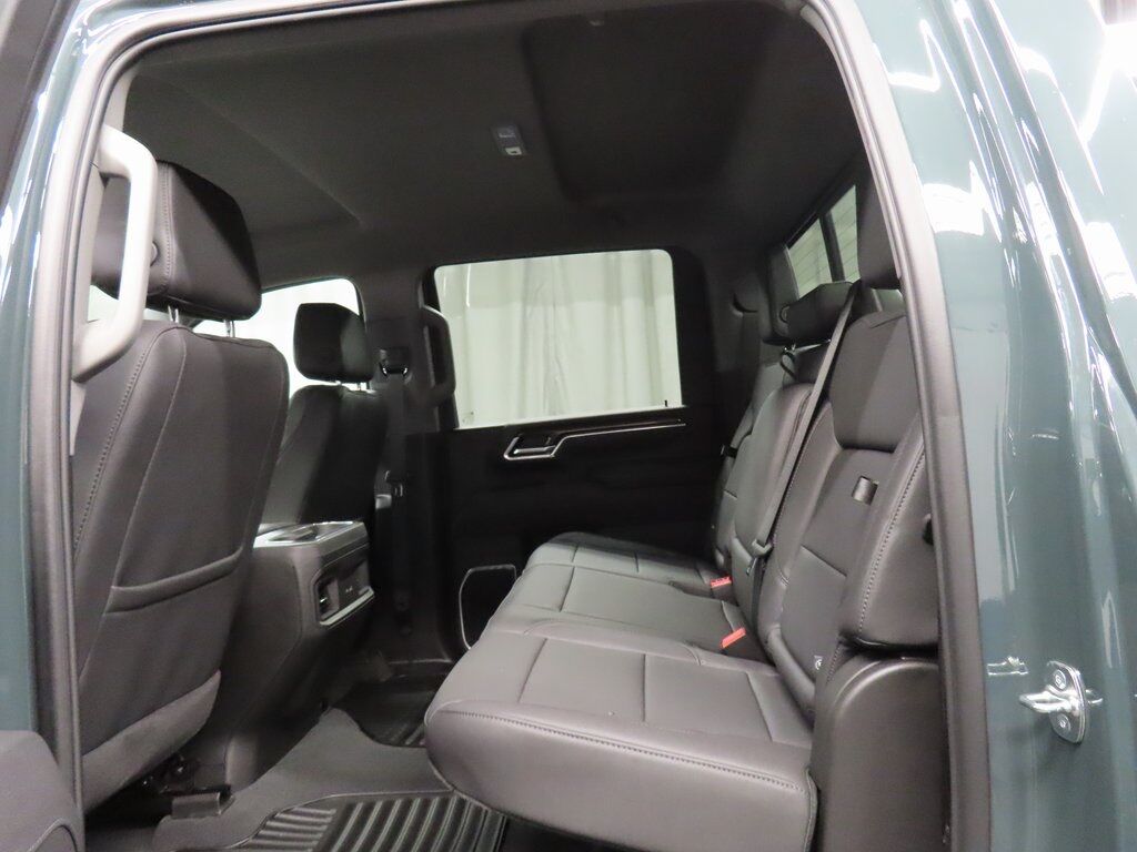 2025 Chevrolet Silverado 2500HD 4x4 Crew Cab LT Fond du Lac WI 2025 Chevrolet Silverado 2500HD 4x4 Crew Cab LT Fond du Lac WI